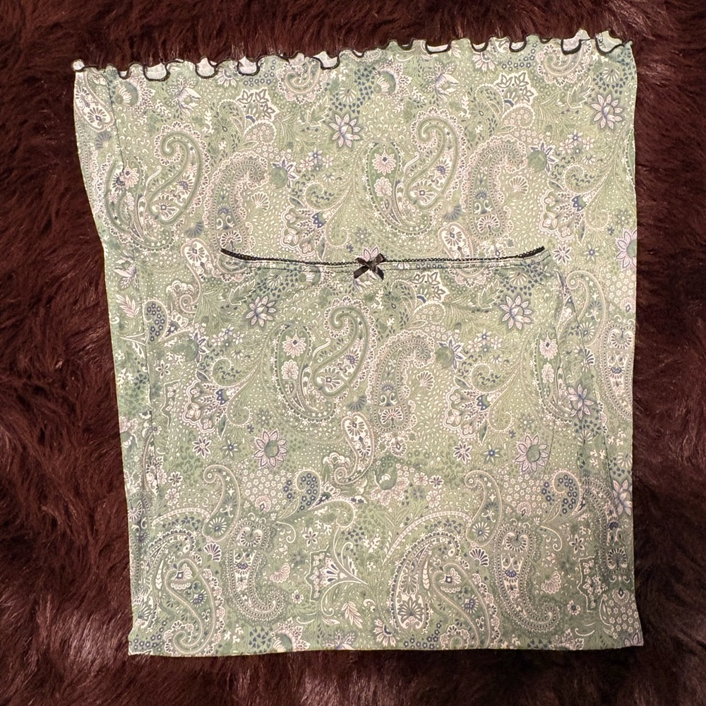 Elegant Green Paisley Midi Skirt